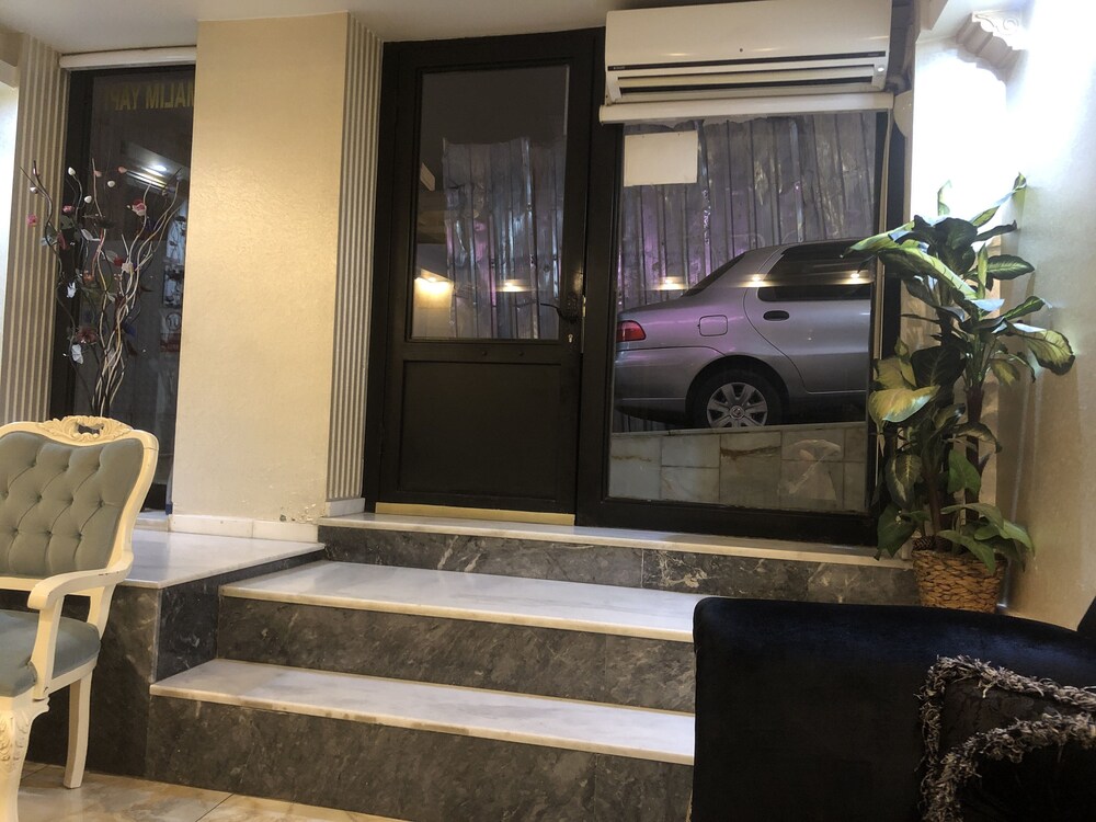 Taksim Cmlm Apart 42/50