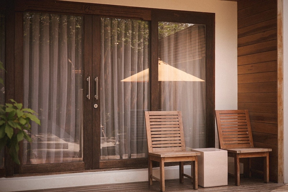 Sichon Cabana Beach Resort 47/80