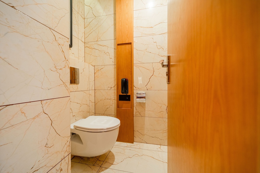 SSAW Boutique hotel Beijing Road & Guiyi Metro Station 45/54