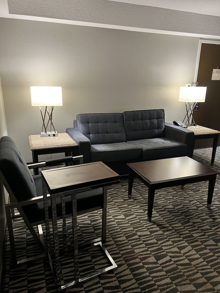 DoubleTree by Hilton Augusta 37/56