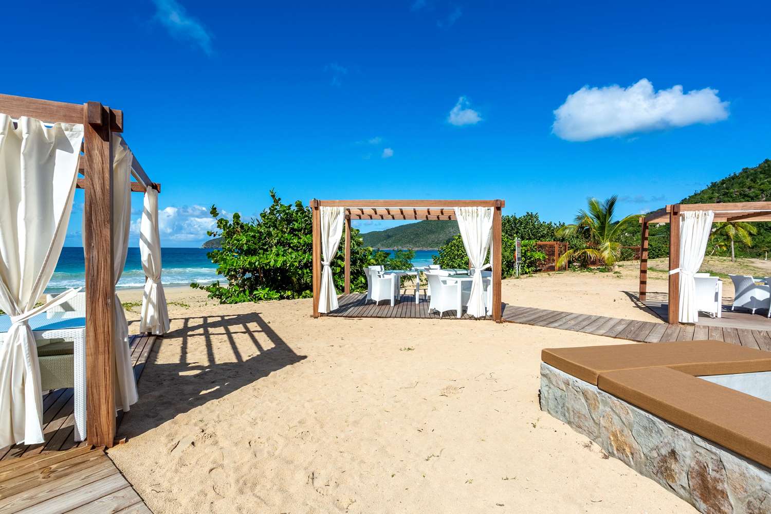 Wyndham Tortola BVI Lambert Beach Resort 34/47