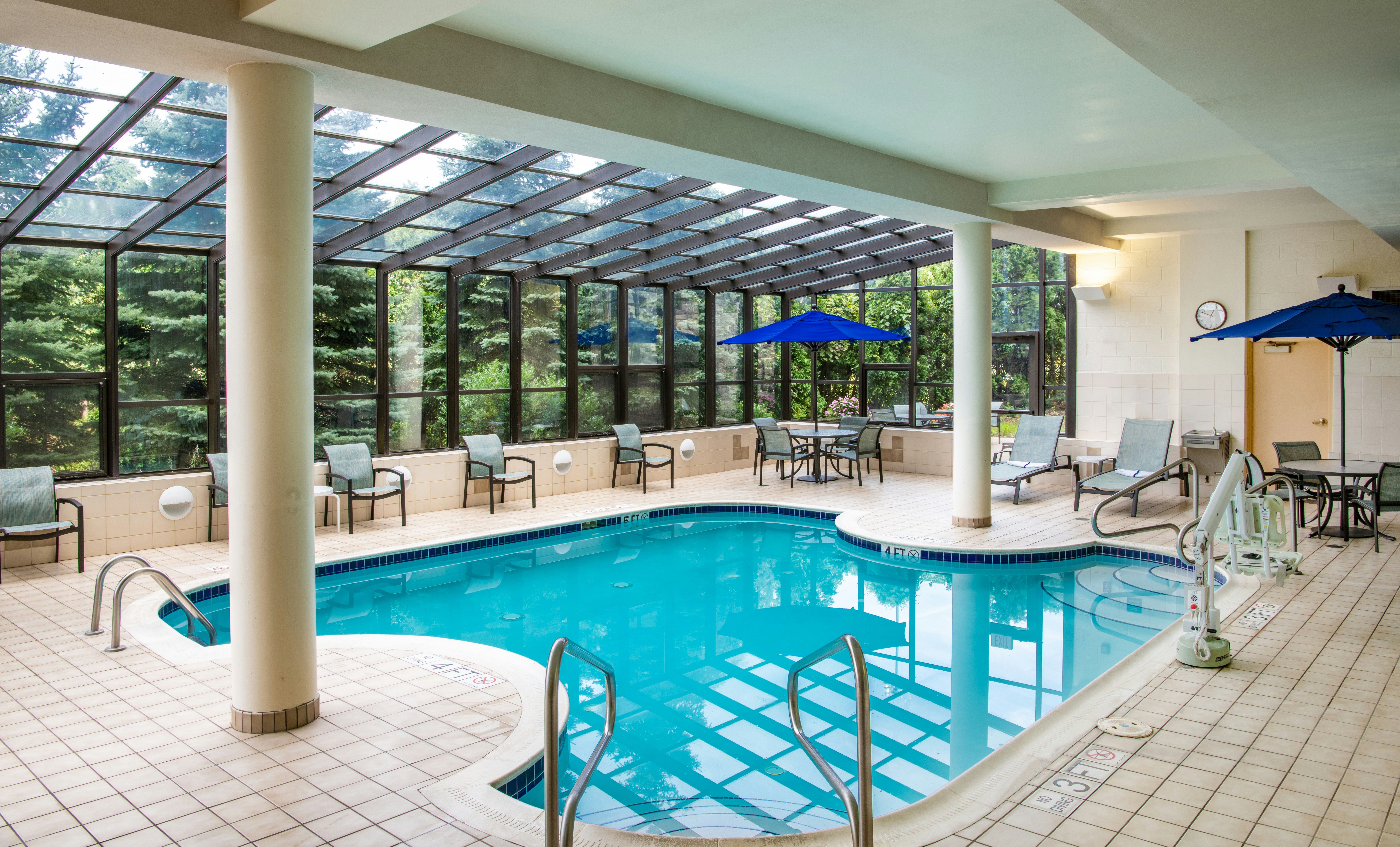 Hampton Inn Erie South 7/24