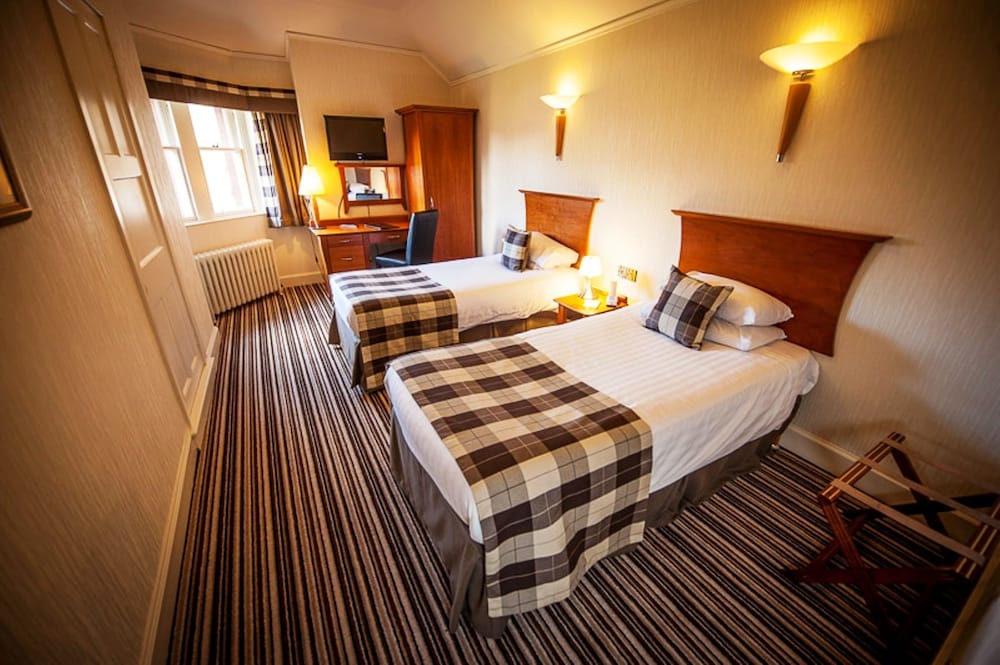Savoy Park Hotel 7/32