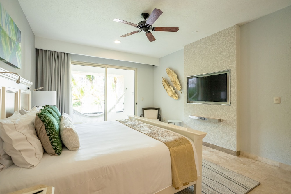 Villa del Palmar Cancun Luxury Beach Resort and Spa 10/50