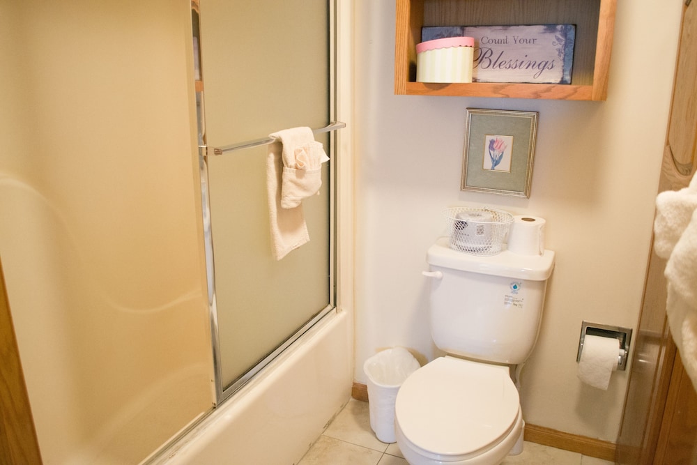 Gatlinburg Chateau Rentals 48/50