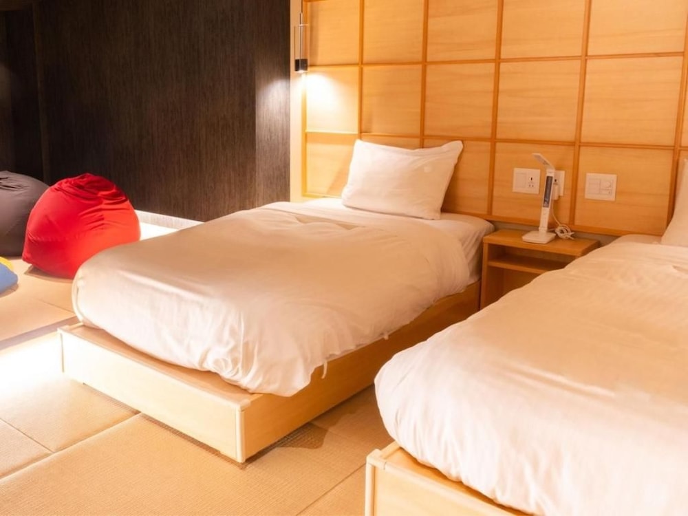Nagasaki Sky Hotel 8/58