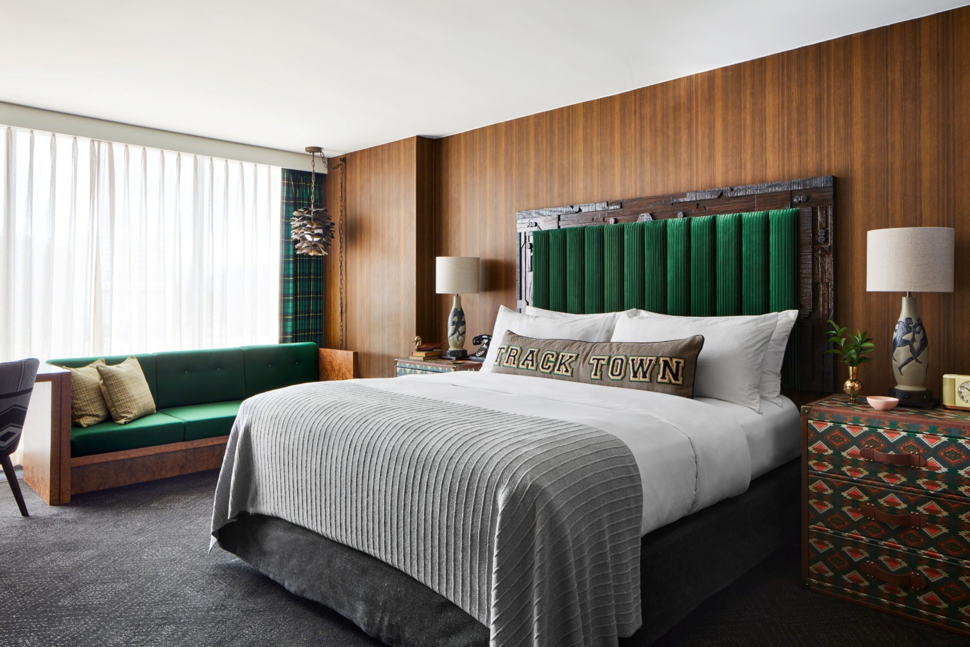 PRESIDENTIAL, SUITE, ACCESSIBLE