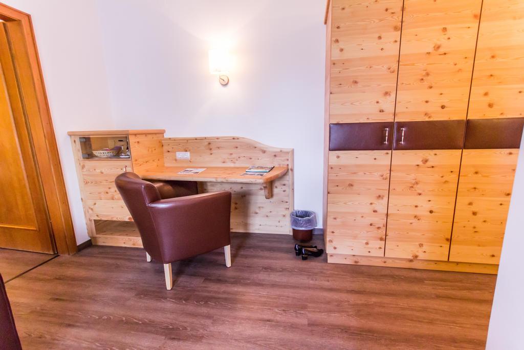 HOTEL TRATTLERHOF 6/27