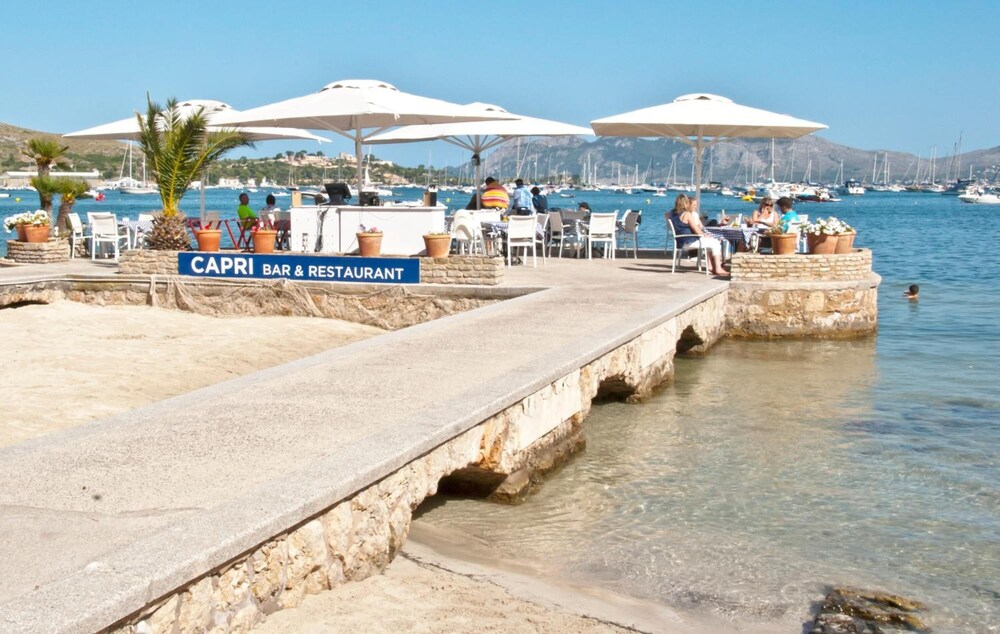 Capri Hotel 26/32