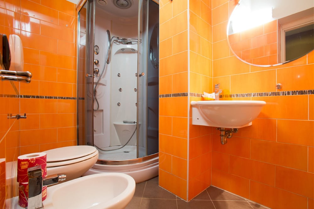 Indipendenza Hotel 49/50
