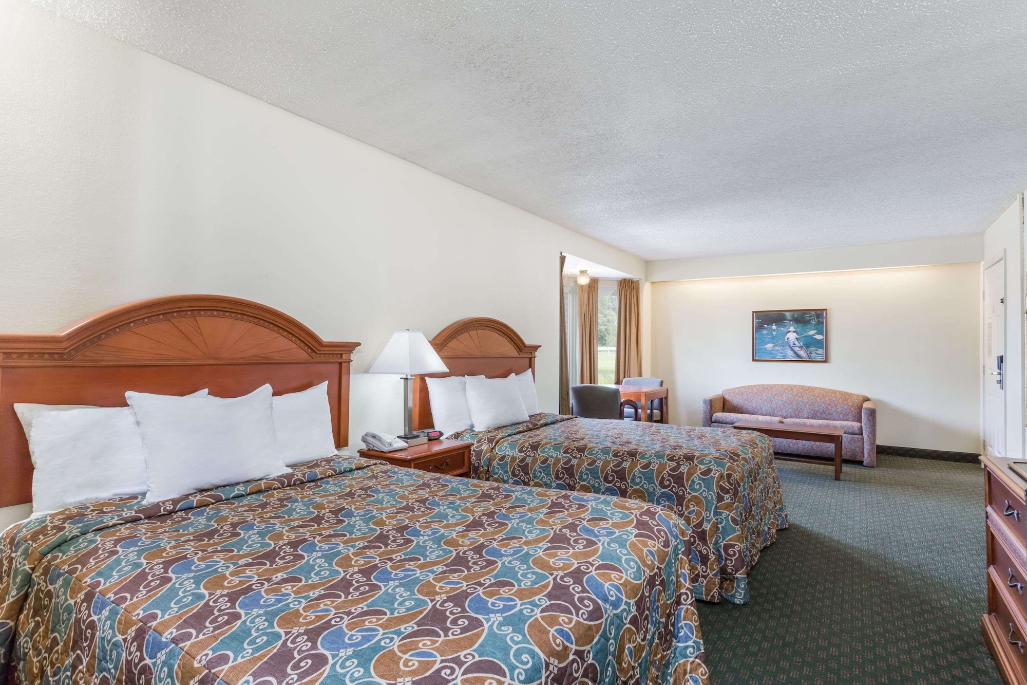 غرفة بسريرين مزدوجين، Days Inn by Wyndham Petersburg/South Fort Lee 2/9