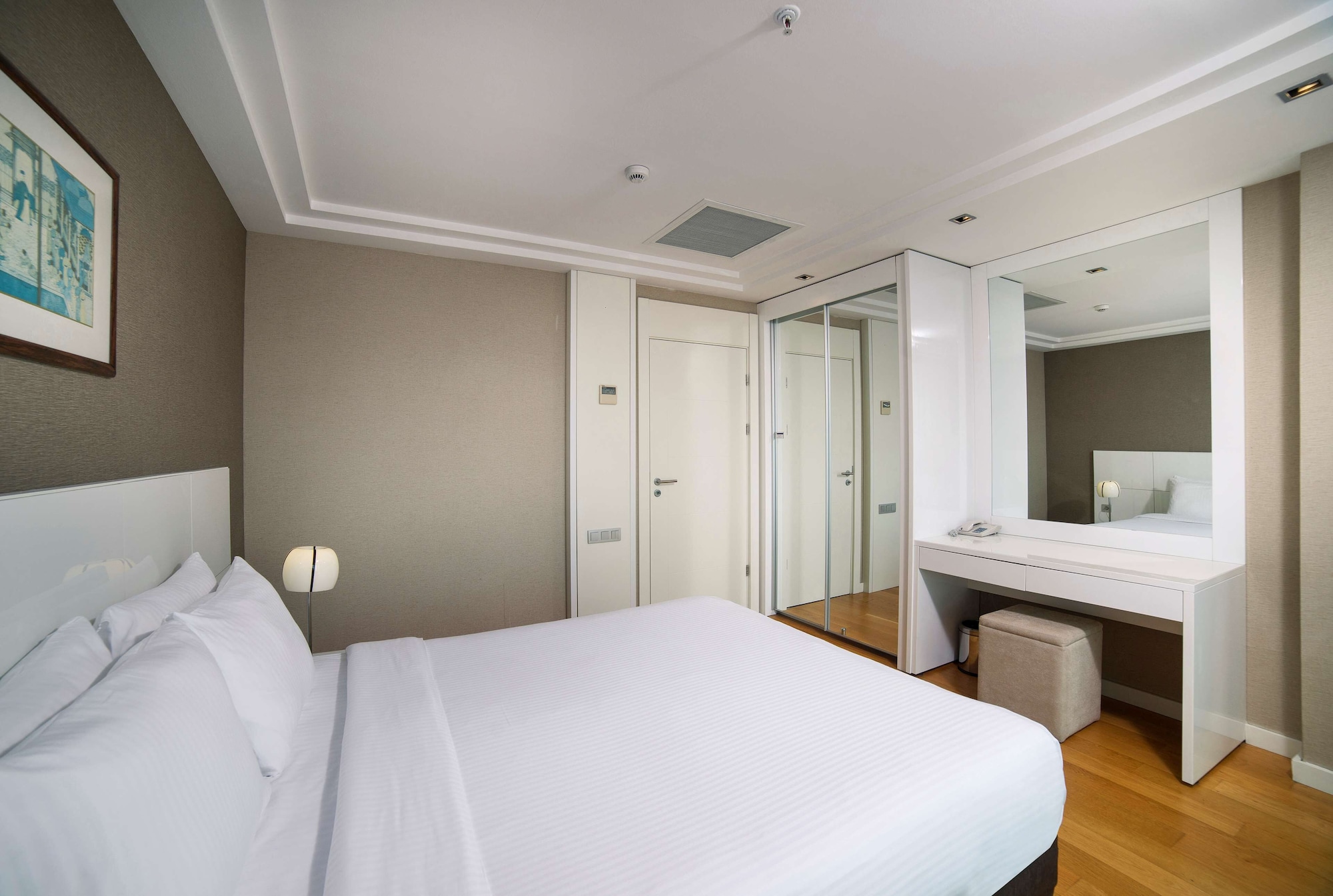 1 Bedroom Apartment-