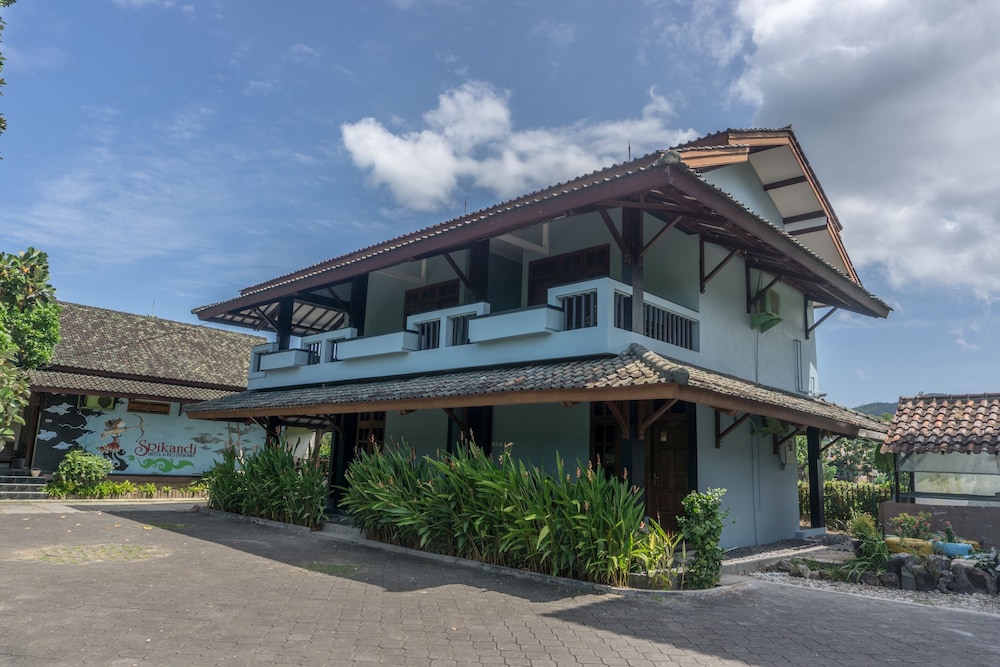 OYO 942 Srikandi Hotel 2/36