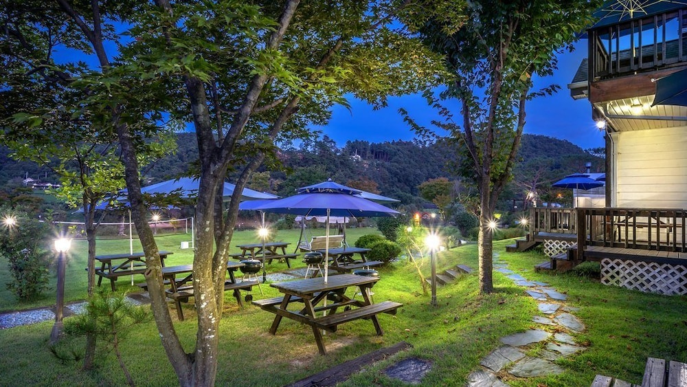 Hongcheon Starsonata Pension 45/50