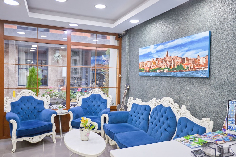TAKSIM UNIQUE SUITES 55/73