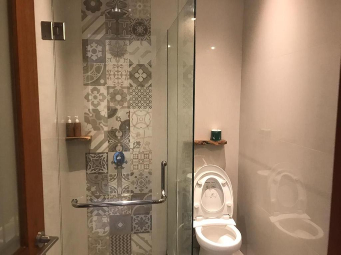 Akatara Hotel 11/11