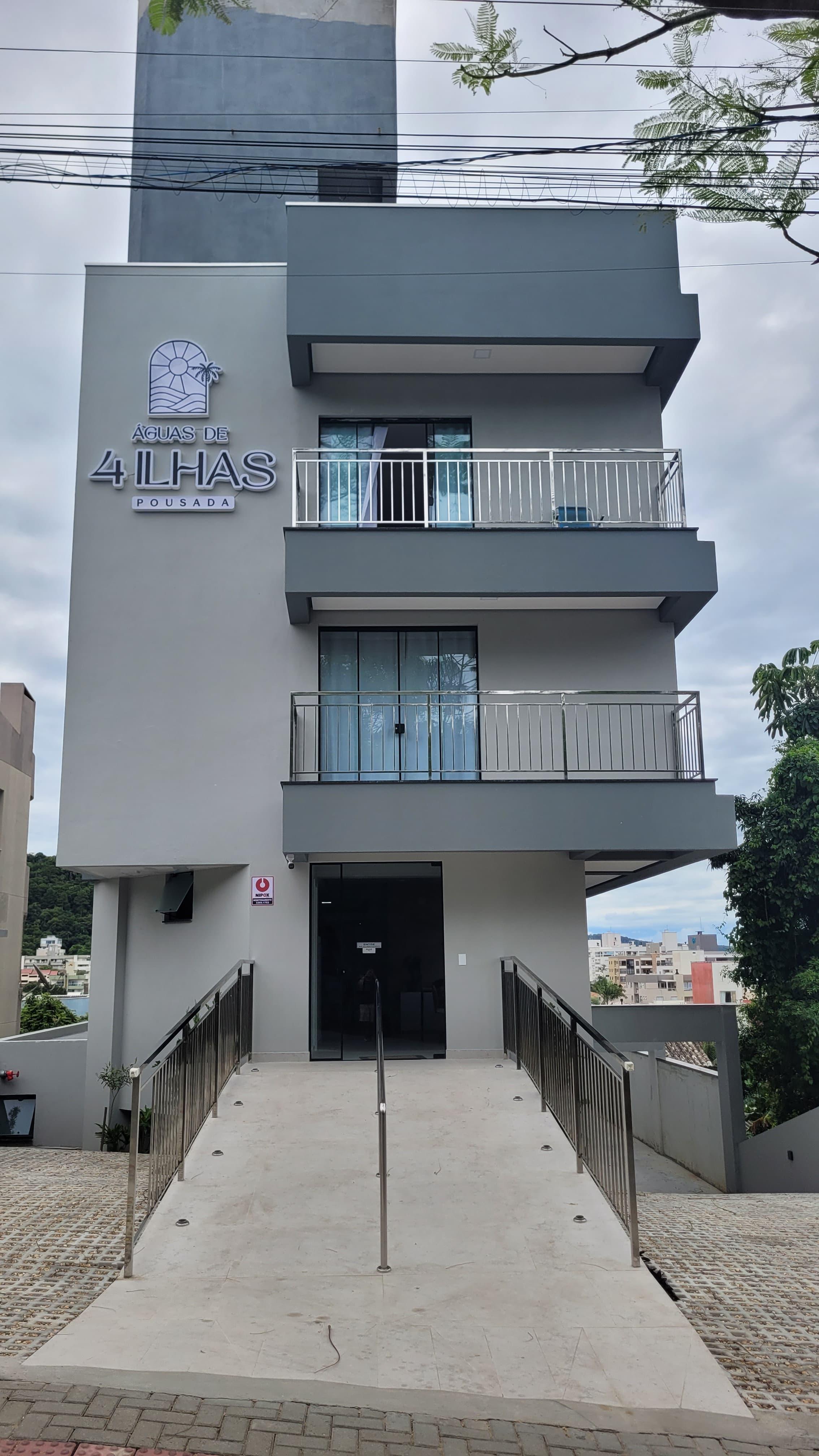 Pousada Aguas de 4 Ilhas 2/25