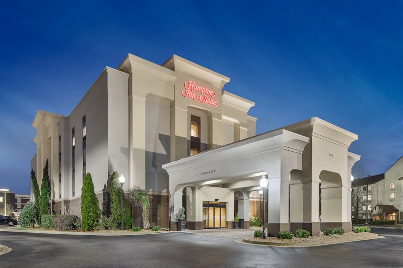 Hampton Inn Suites Macon I 75 North 11/13