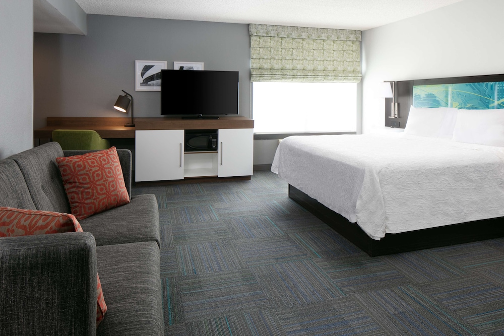 Hampton Inn Iowa City/Coralville 14/54