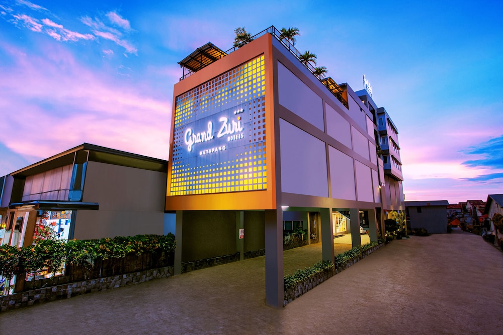 Grand Zuri Ketapang in KETAPANG