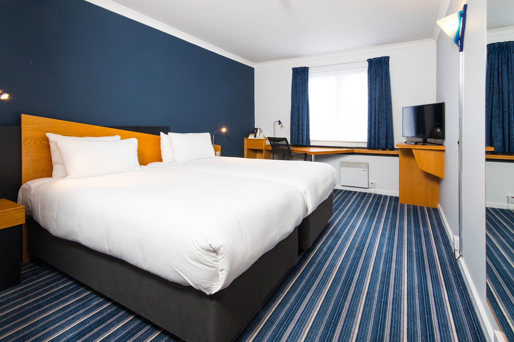 STANDARD, TWIN BEDS