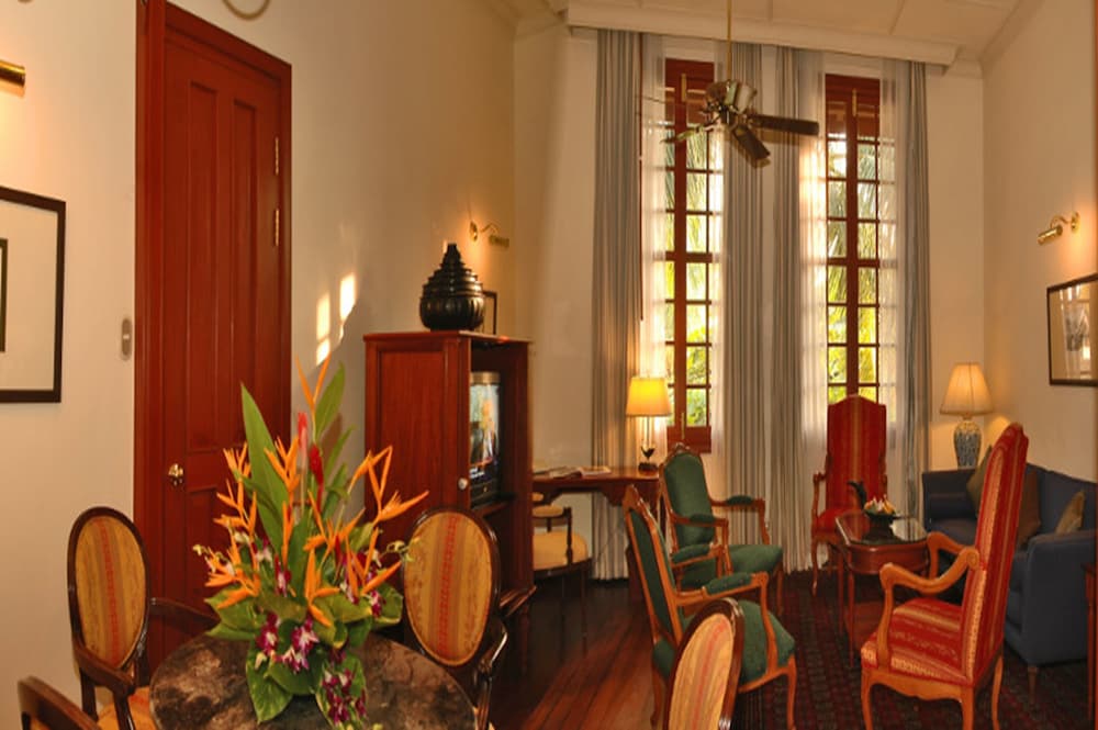 Settha Palace Hotel Vientiane 23/45