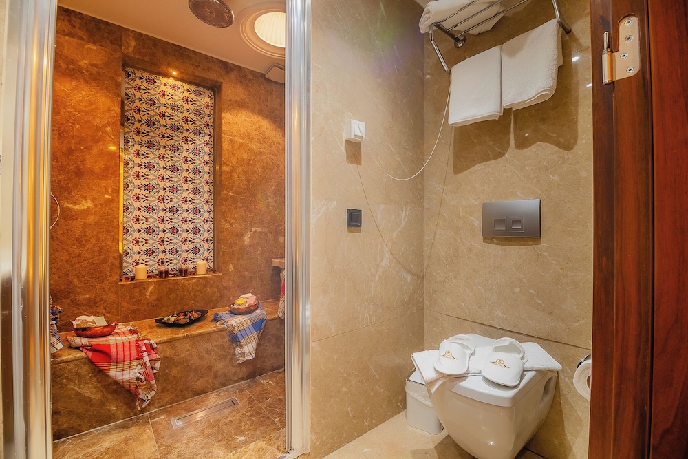 Lord Morgan Exclusive Design & Cihangir 54/55