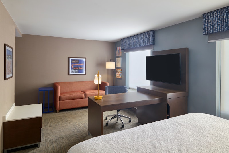 Hampton Inn and Suites Providence/Smithfield 11/40