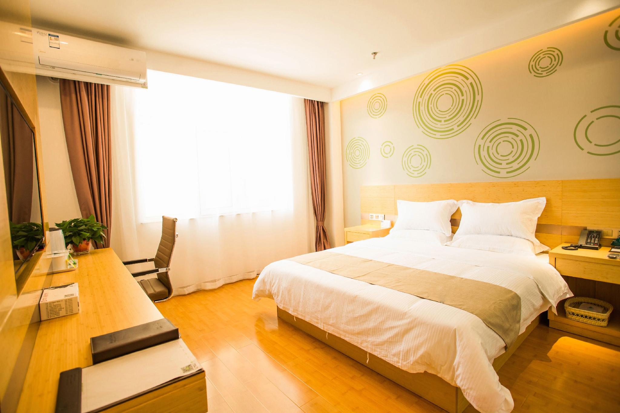 Feature, Double Bed