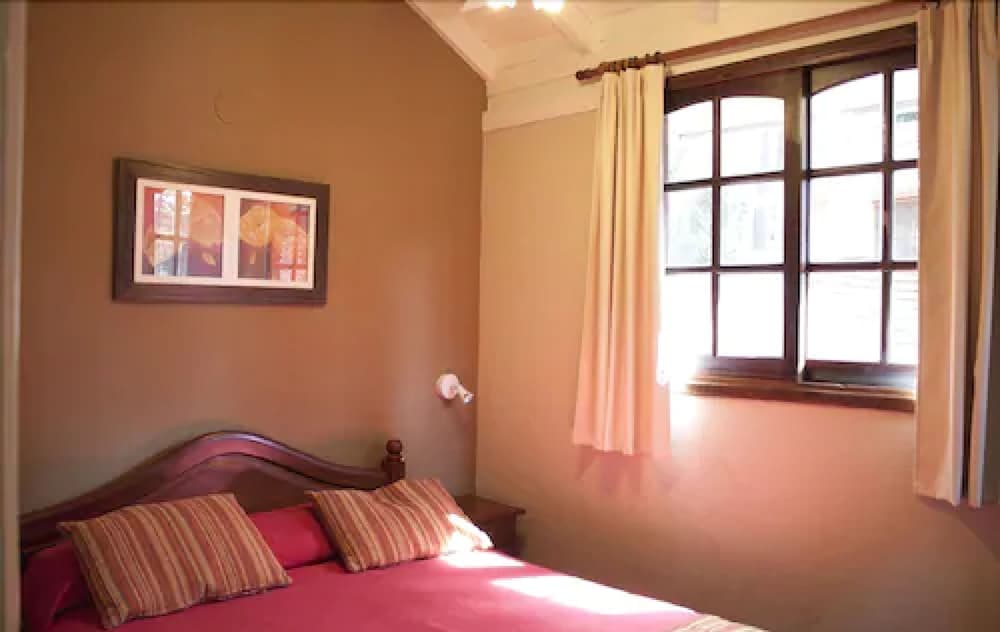 Posada Del Bosque Carilo 4/22