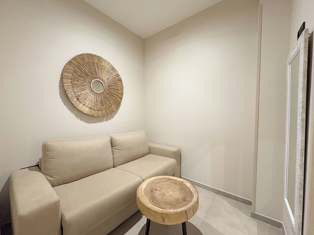 HOTEL BOUTIQUE ADEALBA BADAJOZ 17/32