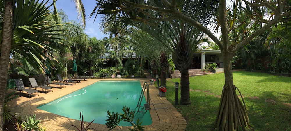 Sandpiper Guest House 37/38