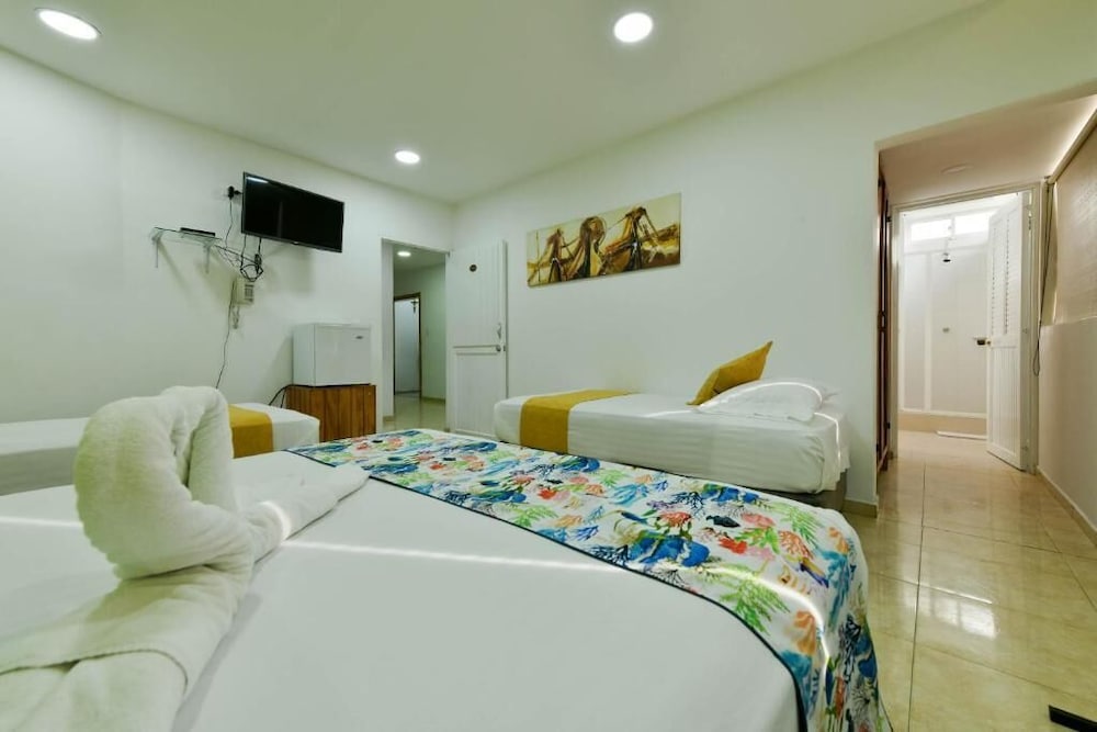 Hotel Grand Caribe 8/33