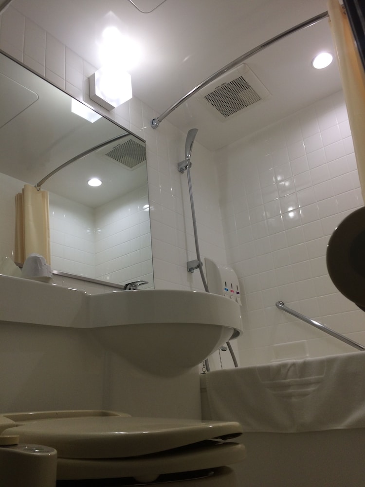 Urayasu Beaufort Hotel 5/49