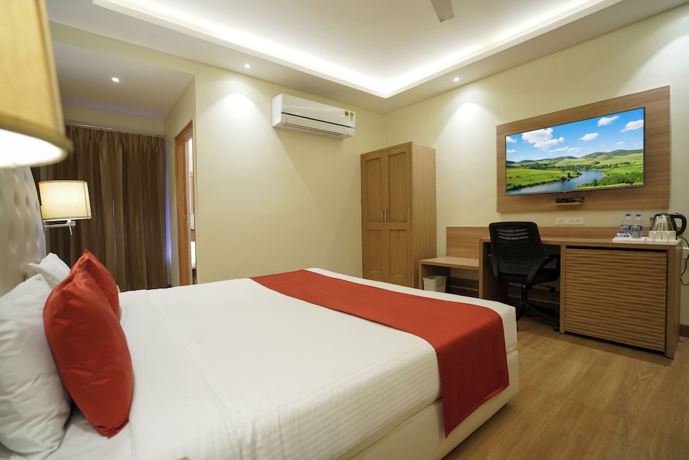 Kalinga Hotel 8/50