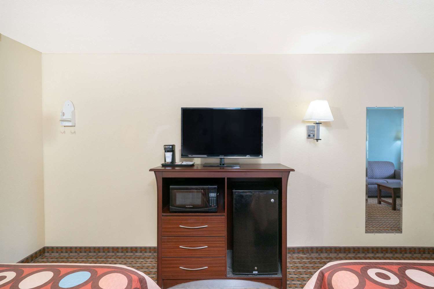 Super 8 by Wyndham North Little Rock/McCain 16/19