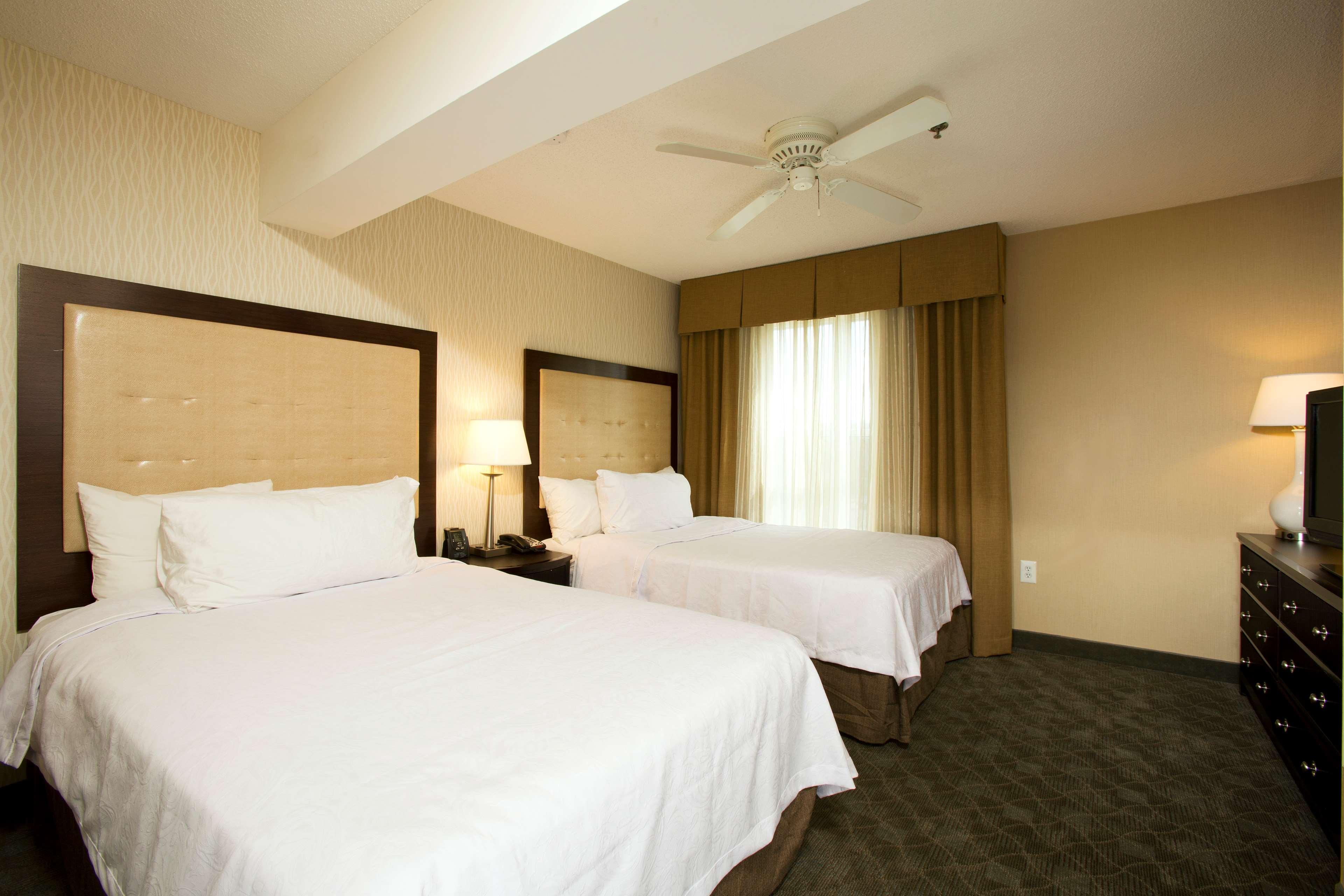 2 BEDROOMS, SUITE, 2 DOUBLE BEDS, KING BED, 2 BATHROOMS