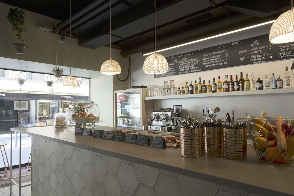 Townhouse Boutique Hotel 33/39