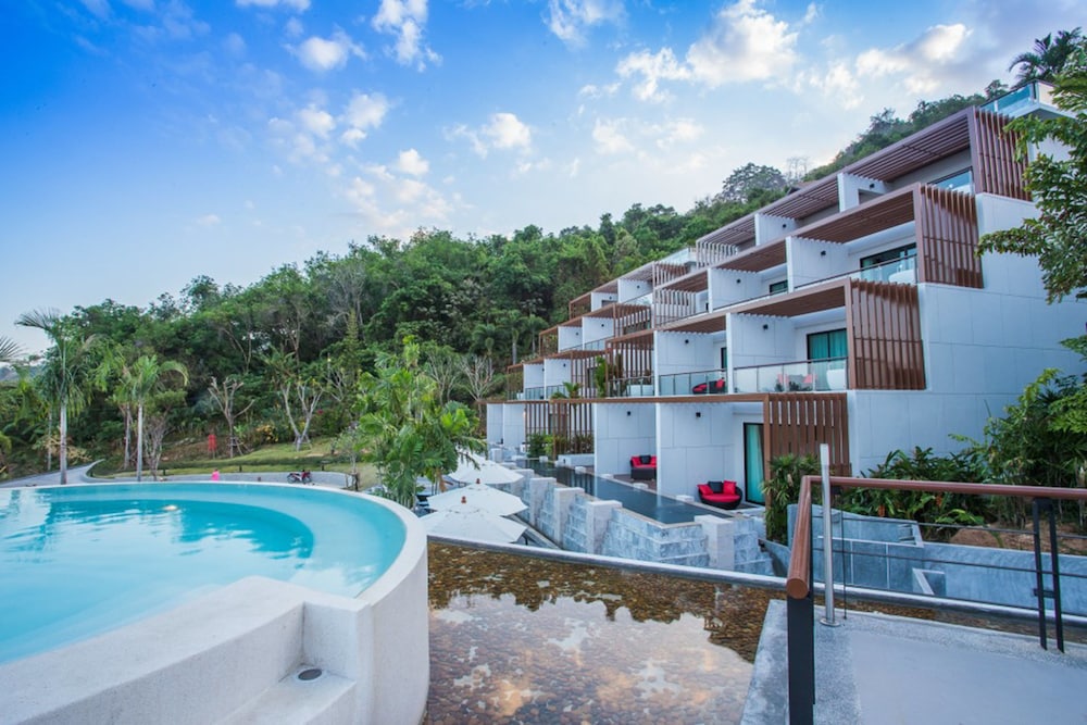 Chalong Chalet Resort And Longstay 40/50