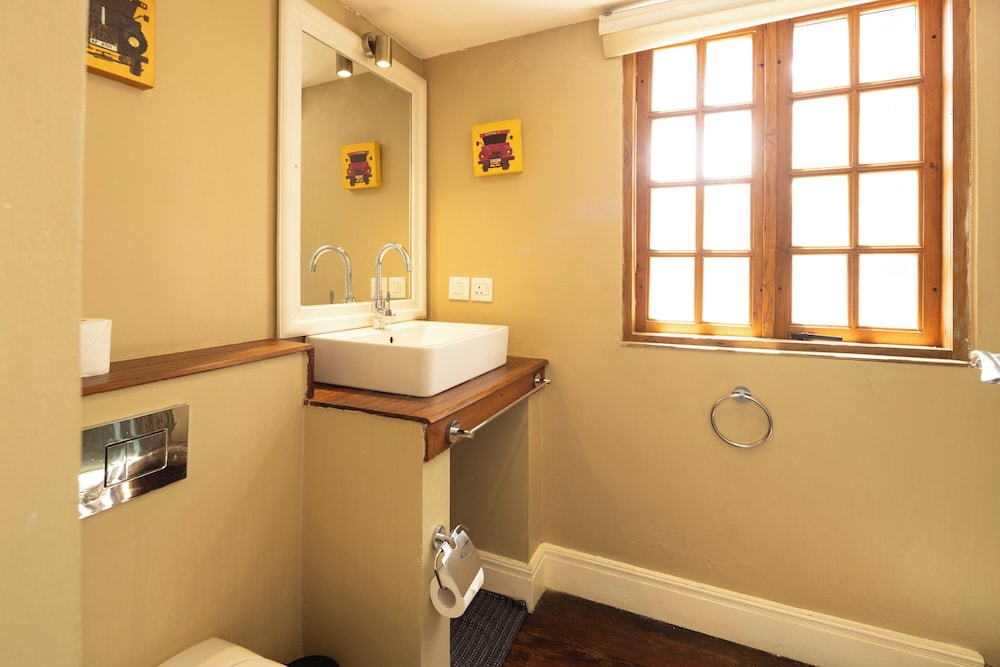 Olma Colonial Suites 66/66