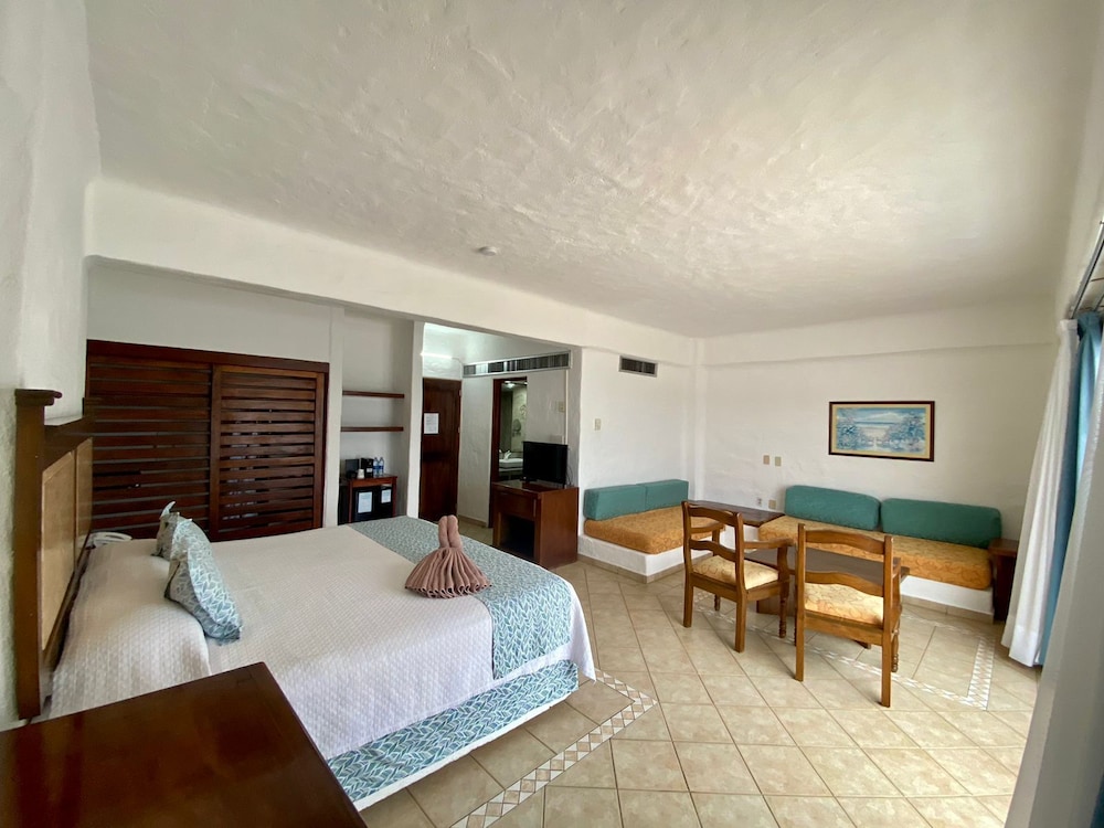 Hotel Los Angeles Locos 7/49