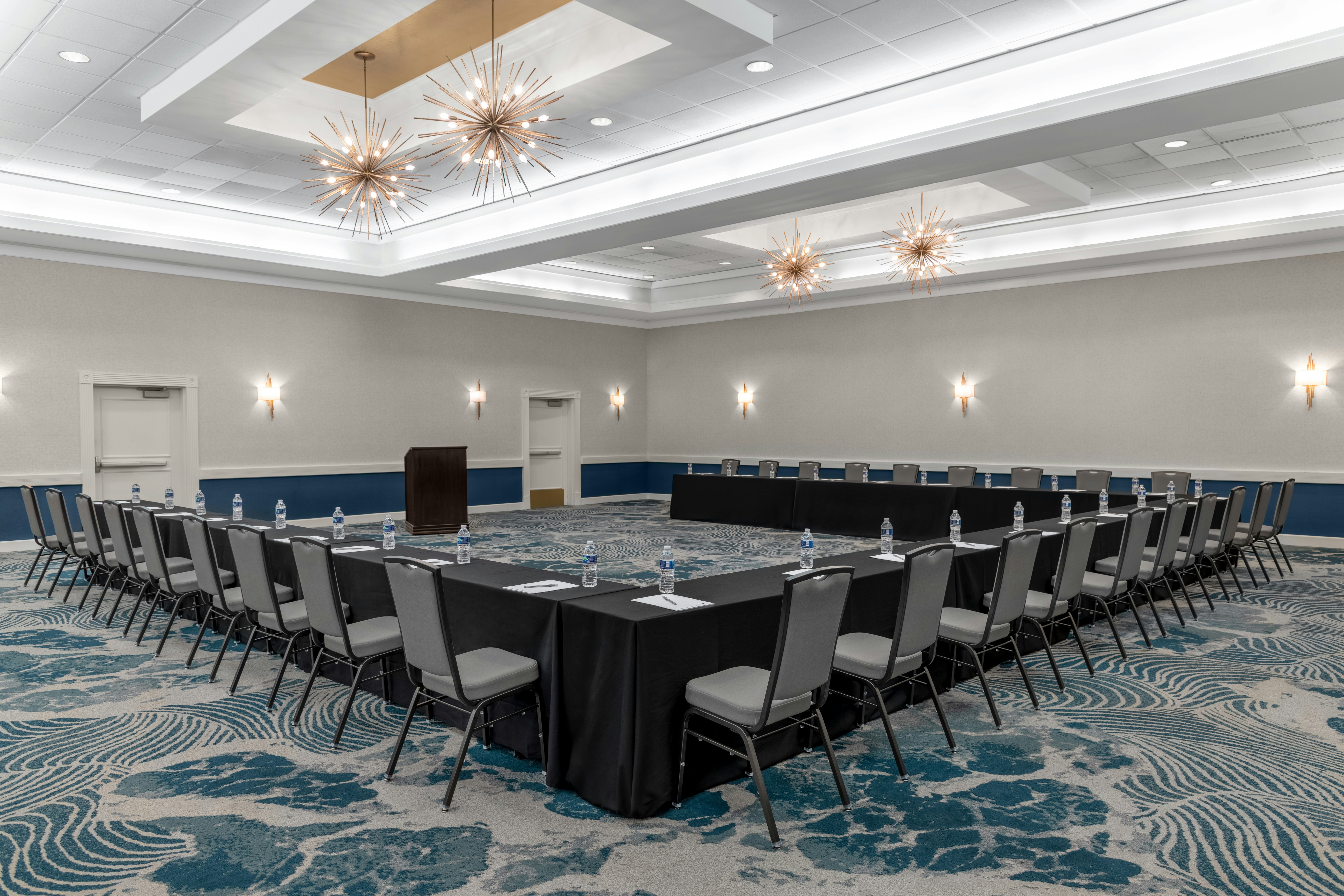 Doubletree By Hilton South Bend 35/43