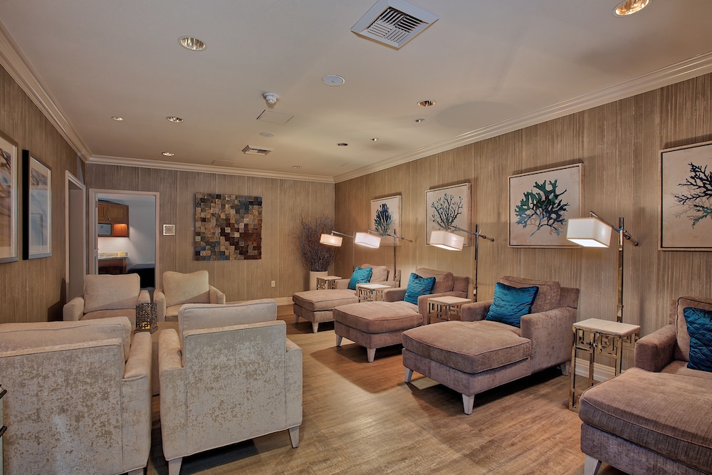 Balboa Bay Resort 43/71