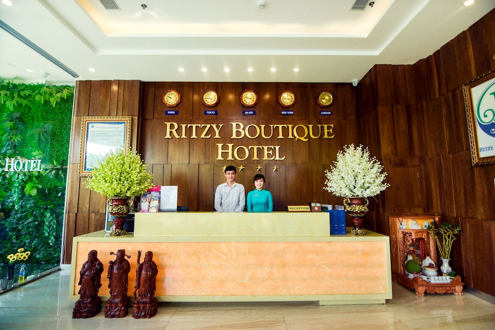 Ritzy Boutique Hotel Da Nang 11/77
