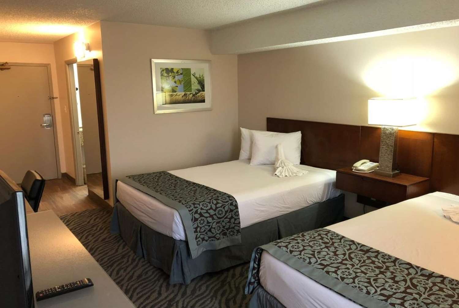 Days Inn By Wyndham Manassas Battlefield 10/25