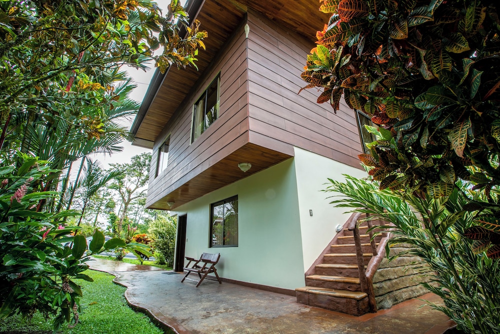 Hotel Las Orquideas 38/50