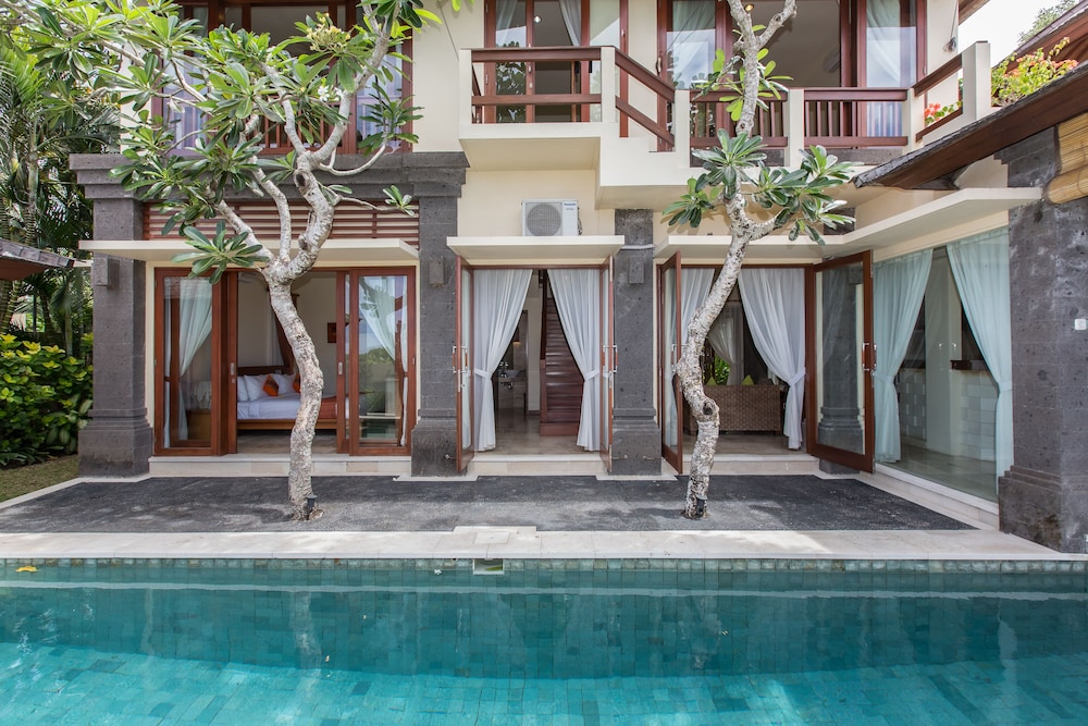 Villa Lidwina By Nagisa Bali 39/47