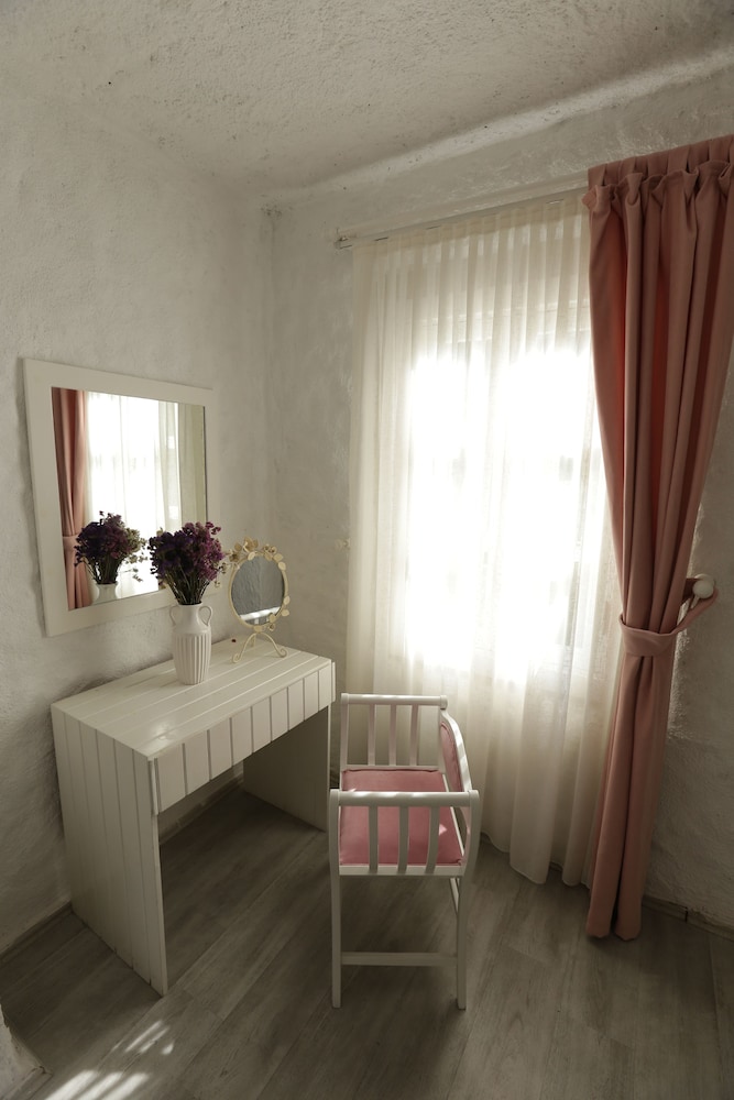Kirlance Butik Otel 20/30