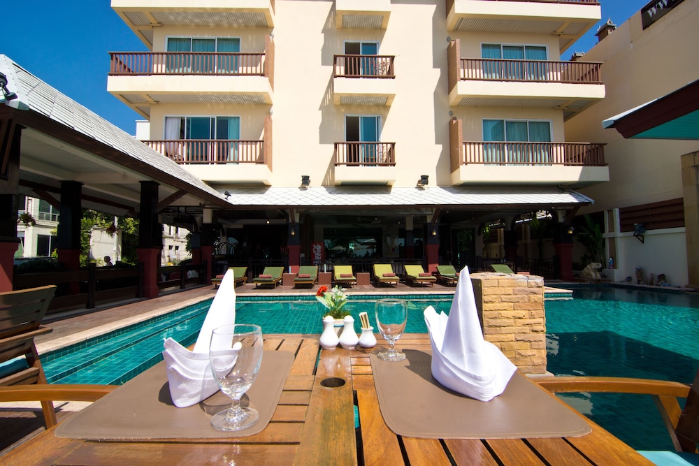 Sarita Chalet Spa 24/30