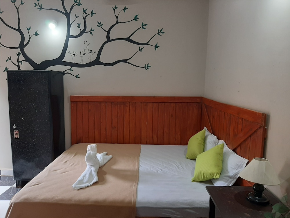Casa Almeida Guest House 17/50